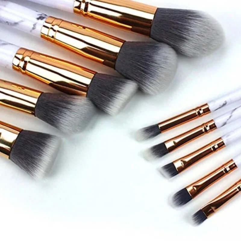 1 Kit com 10 Pincéis de Maquiagem em Cor Mármore para Rosto e Olhos